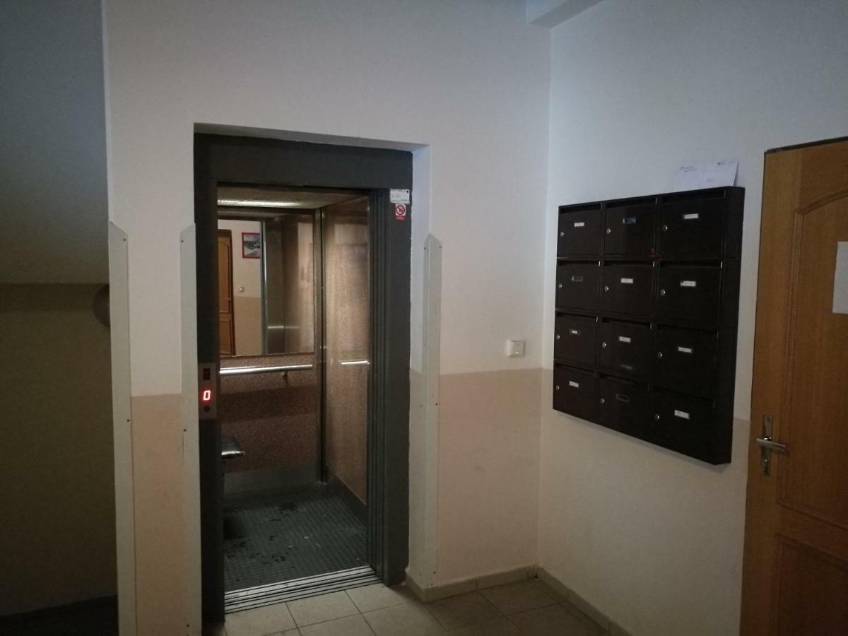 Lanovka Apartment Jachymov Luaran gambar